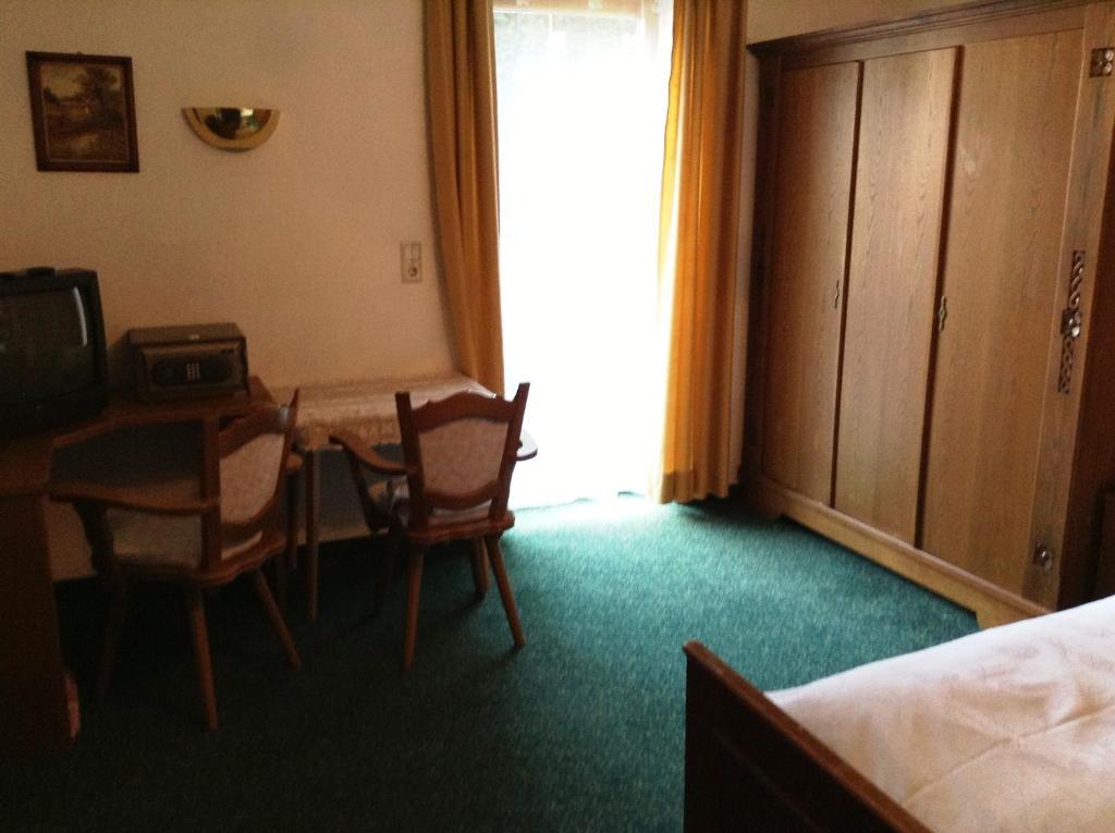 Feriengaestehaus Glockenstuhl Zell am See Szoba fotó